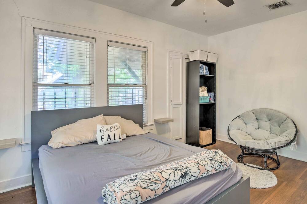 Photo of Bedroom in Highland Park