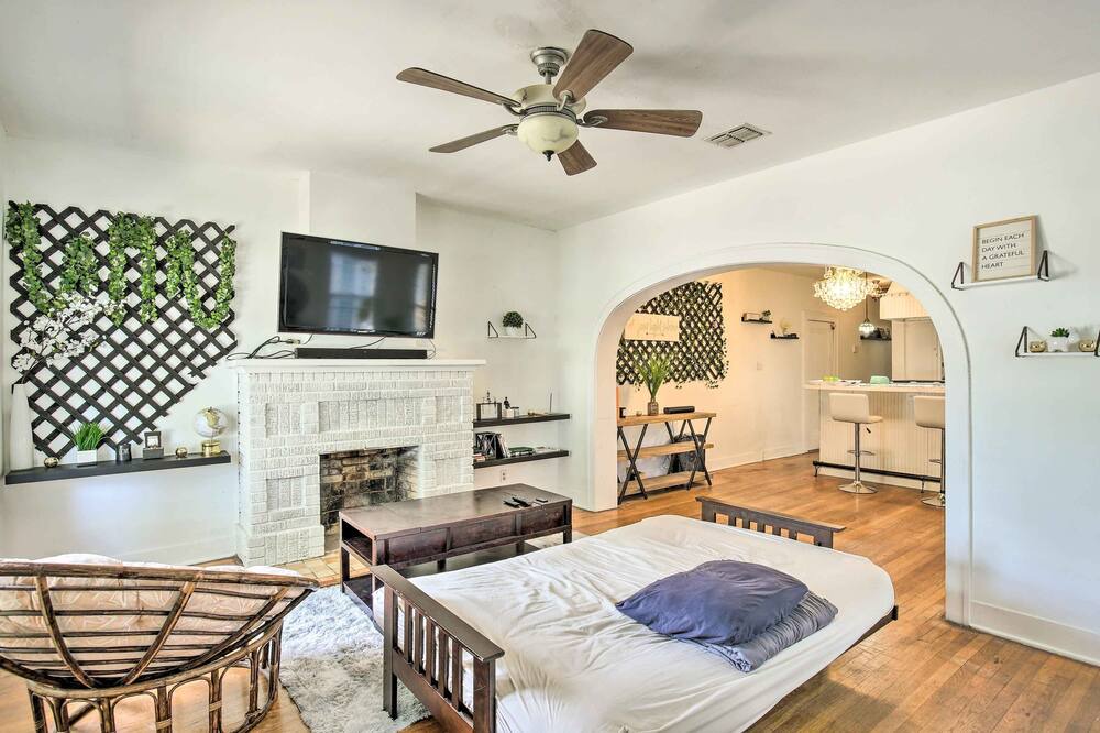 Photo of Bedroom in Highland Park