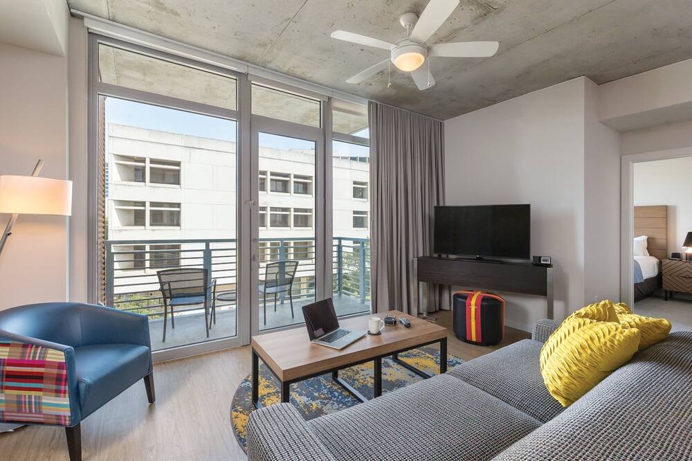 Photo of Livingroom in Market District