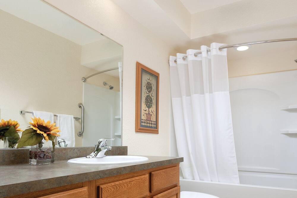 Photo of Bathroom in Afton