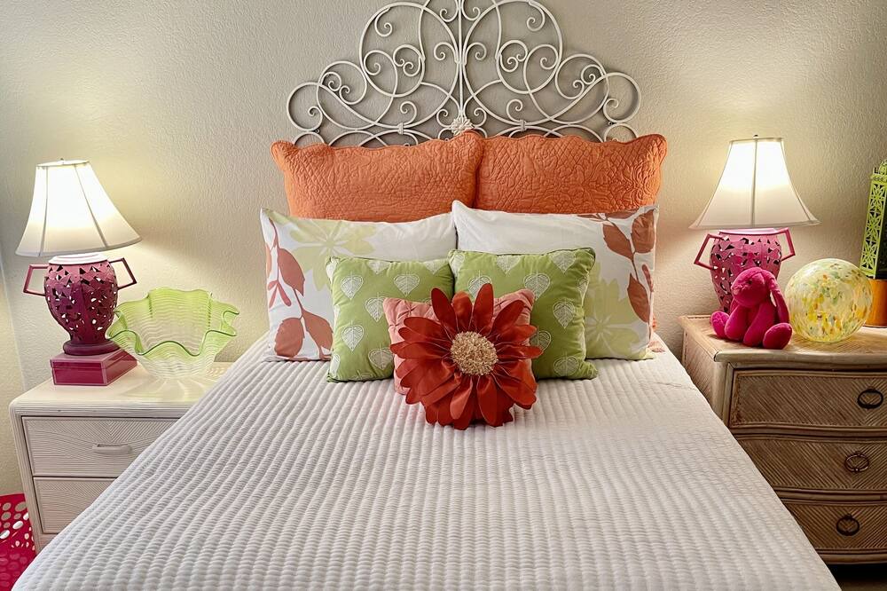 Photo of Bedroom in Cathedral City