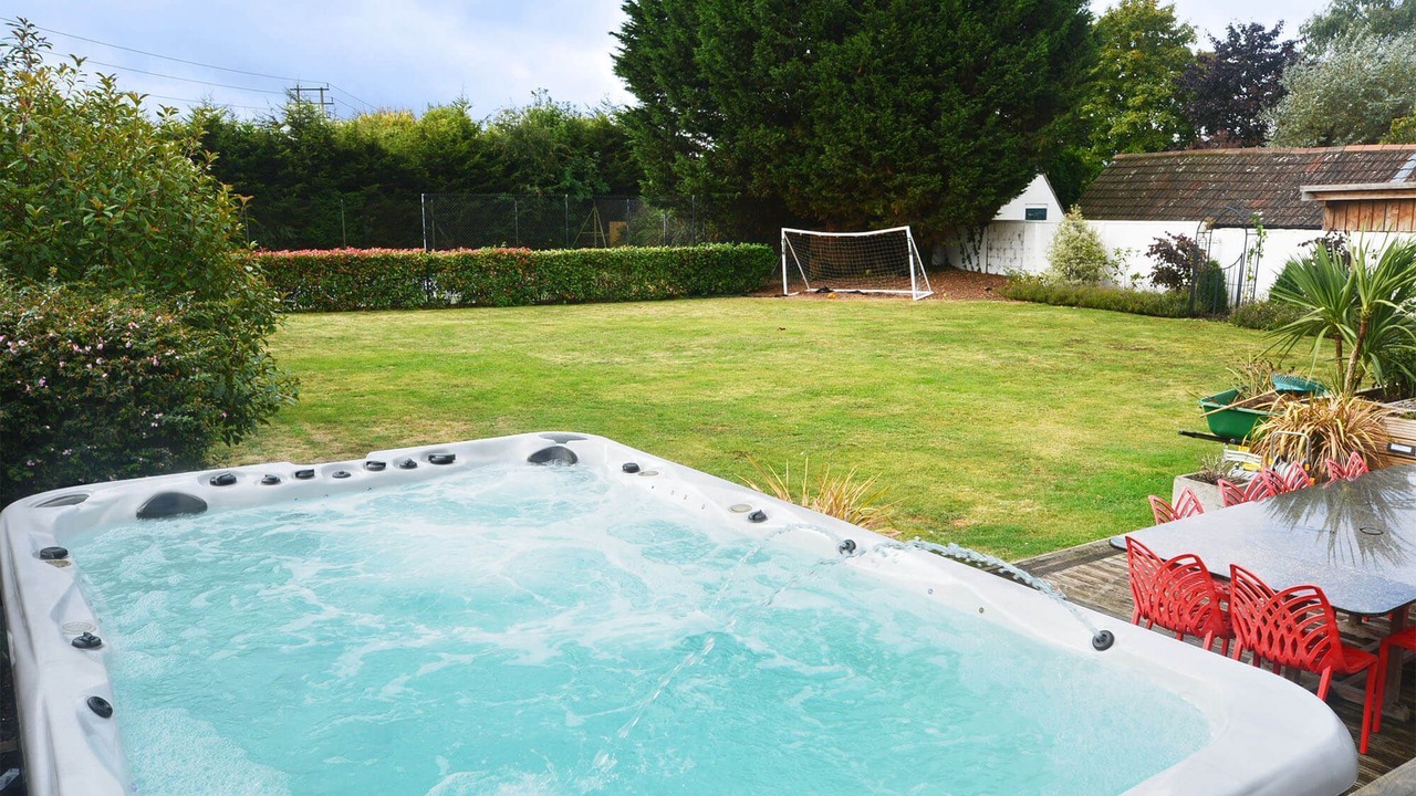 Photo of Outdoor in Coalpit Heath