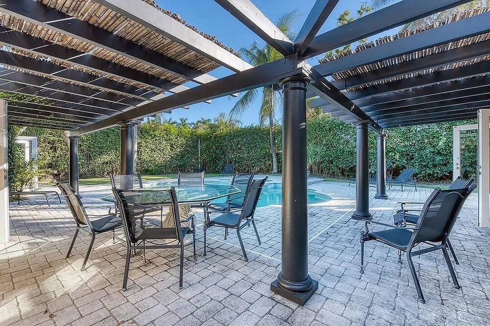 Photo of Patio Balcony in Juno Beach