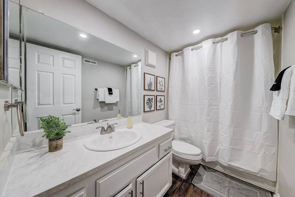 Photo of Others in Georgetown