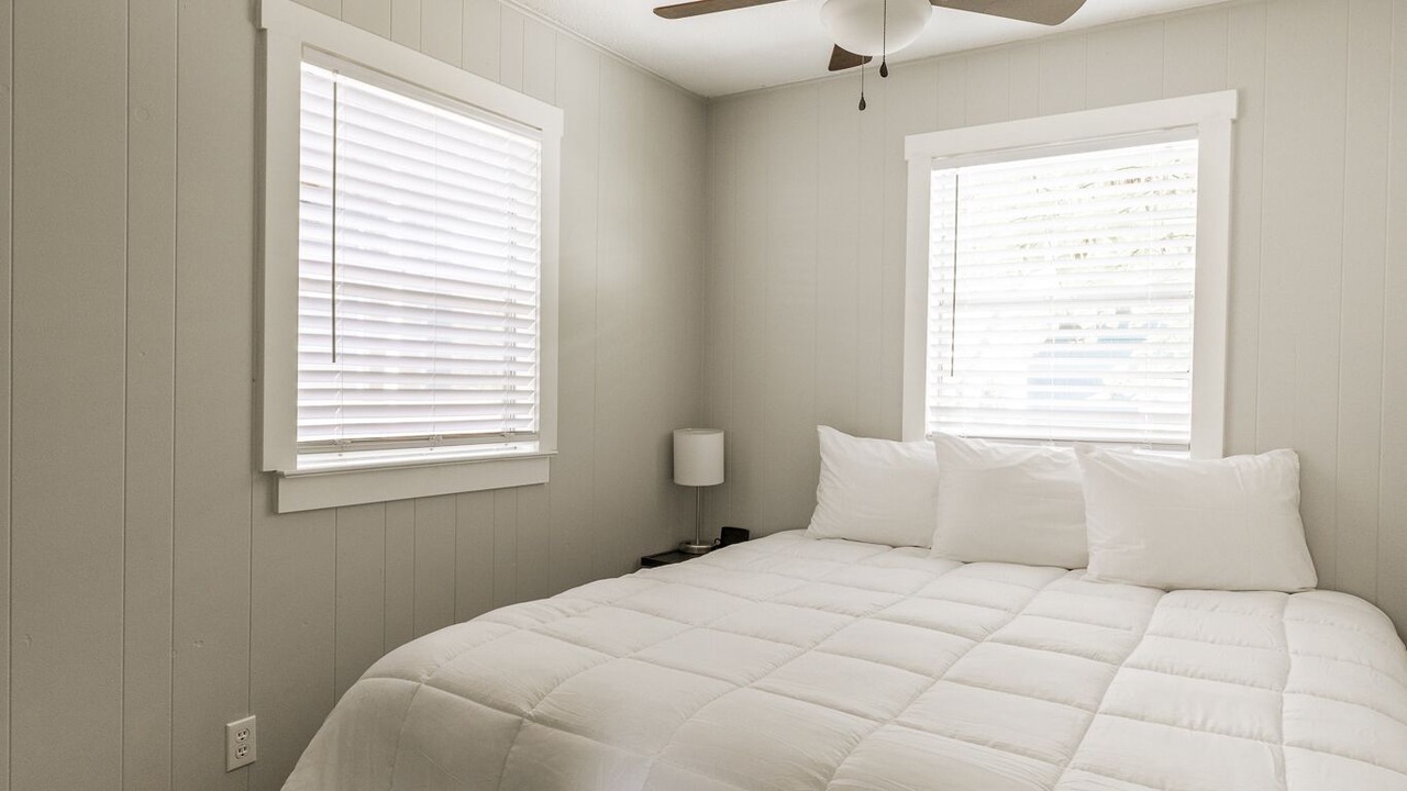 Photo of Bedroom in Kimberling City