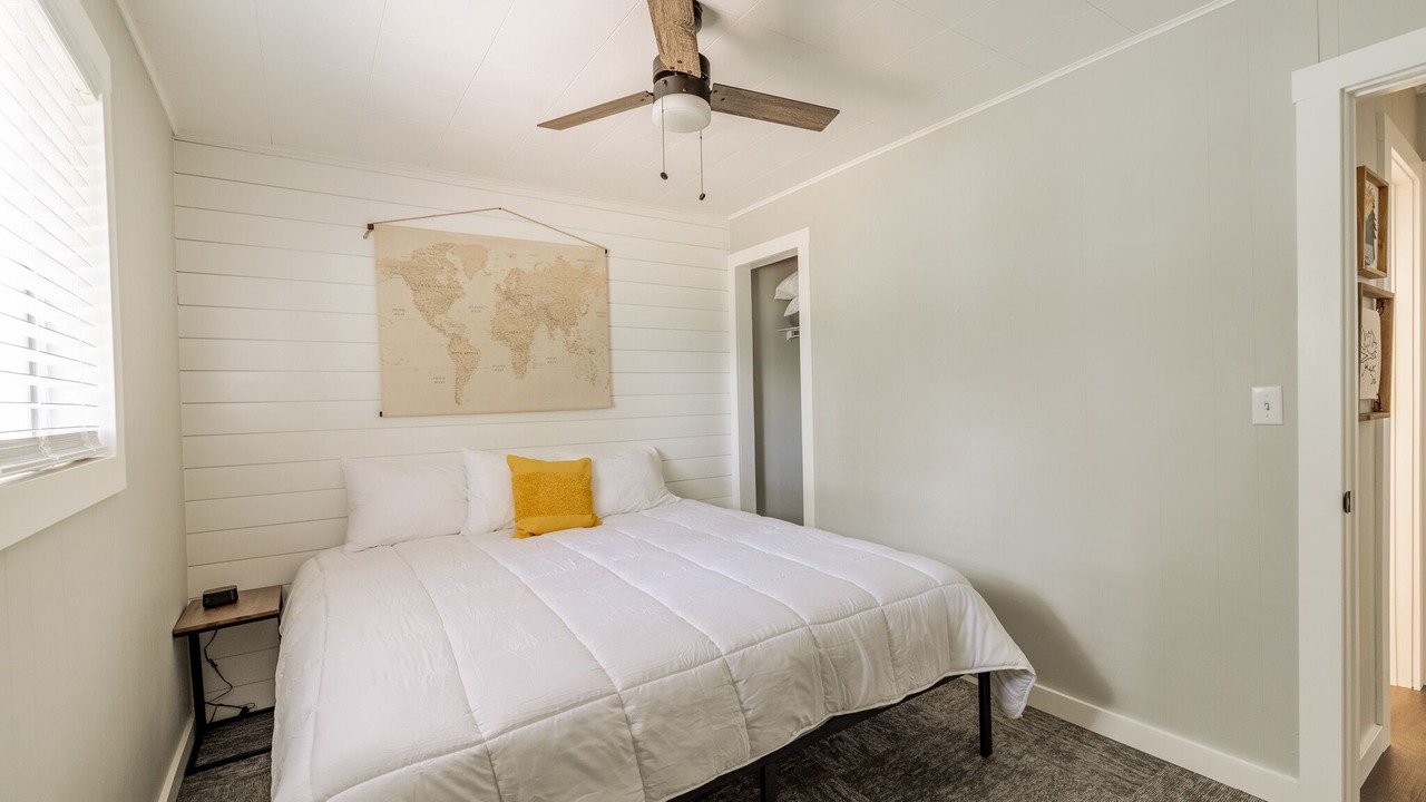 Photo of Bedroom in Kimberling City