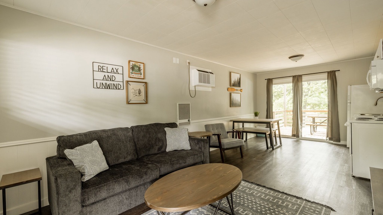 Photo of Bedroom in Kimberling City