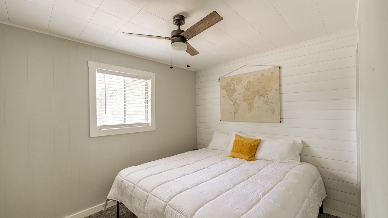 Photo of Bedroom in Kimberling City
