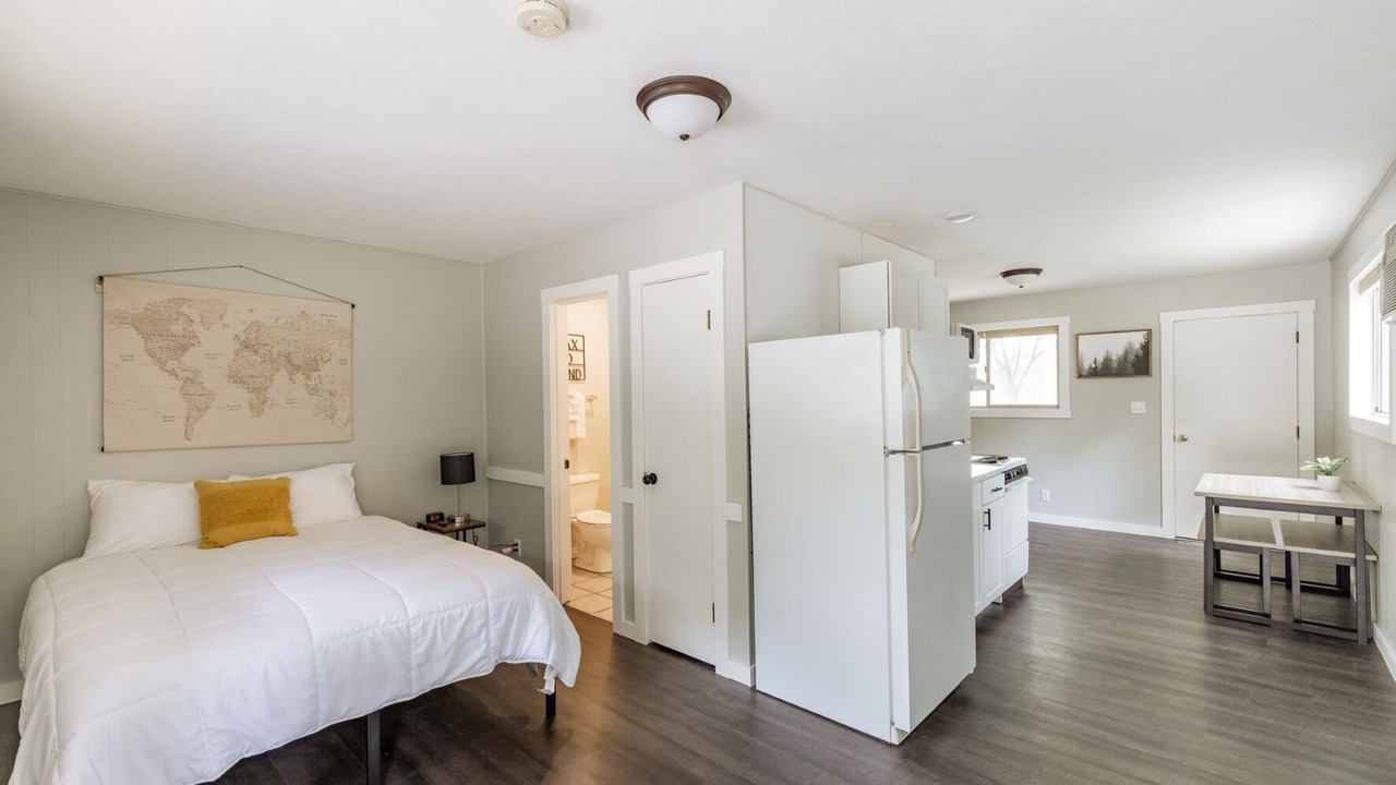 Photo of Bedroom in Kimberling City