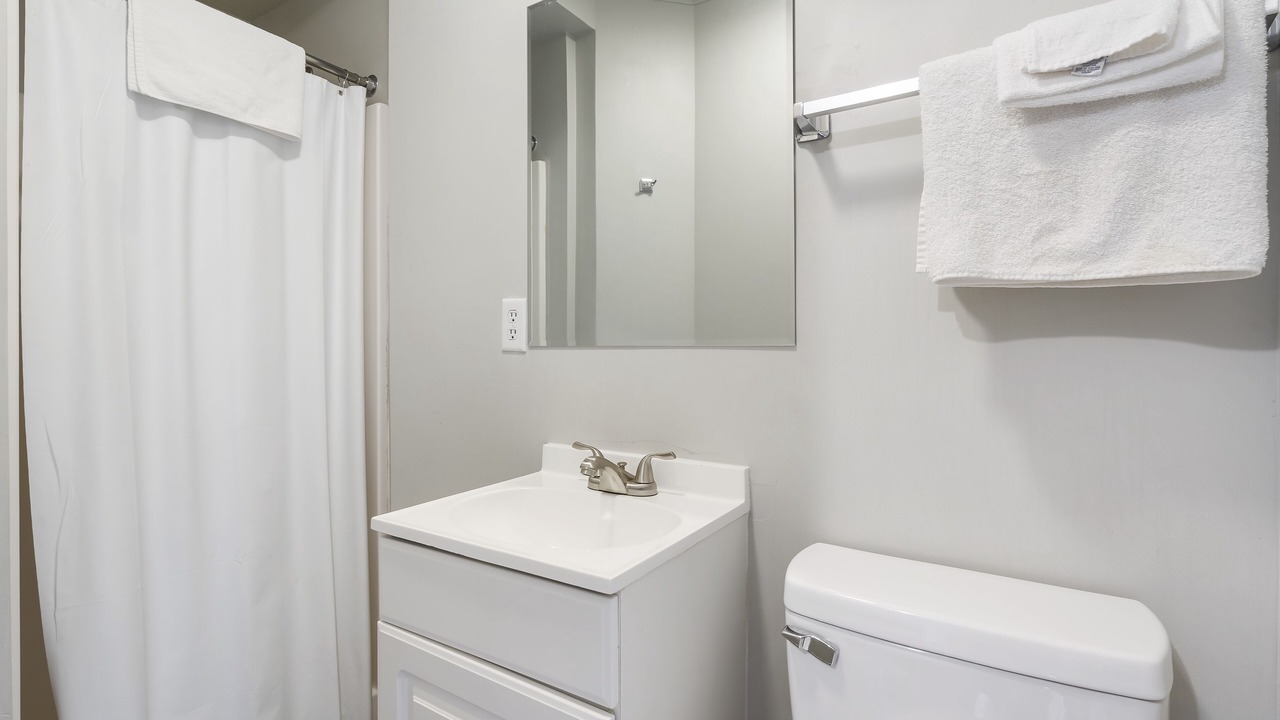 Photo of Bathroom in Kimberling City