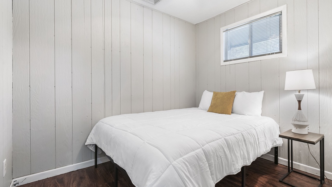 Photo of Bedroom in Kimberling City