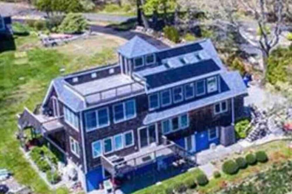 Photo of Others in Noank