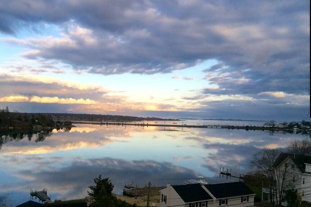 Photo of Others in Noank