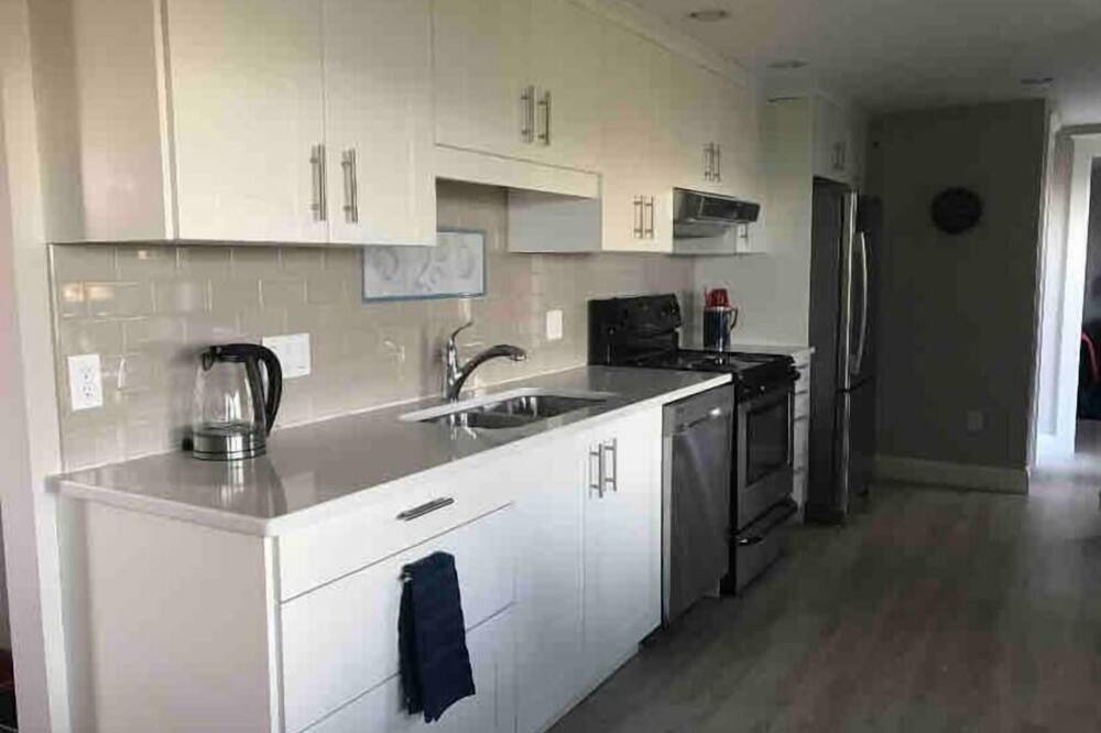 Photo of Others in Noank