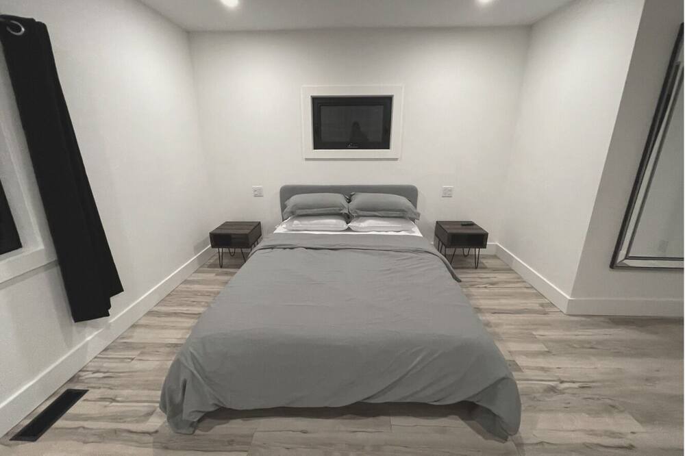Photo of Bedroom in Quinte West