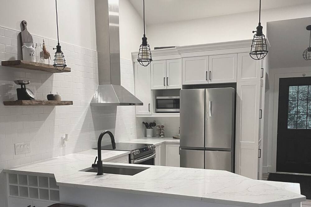 Photo of Kitchen in Quinte West