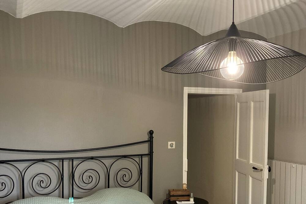 Photo of Bedroom in Saint-Andre-de-Roquepertuis
