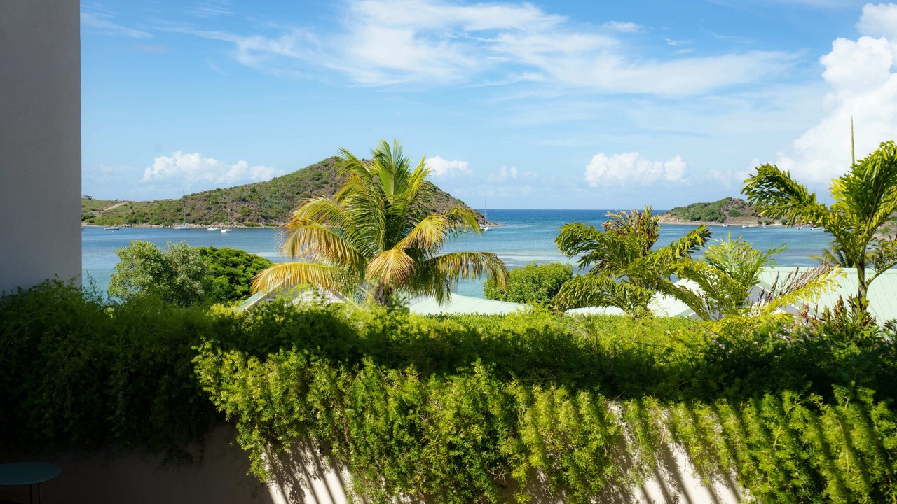 Photo of Others in Cul de Sac