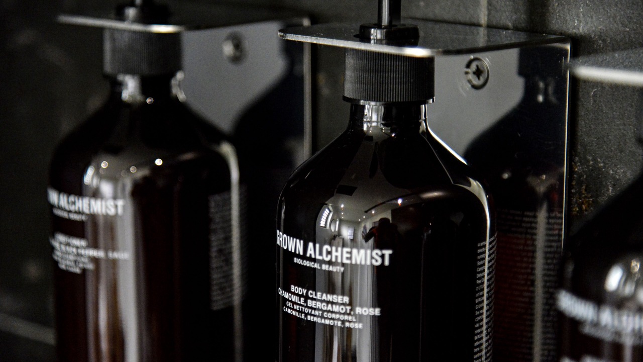 Photo of Others in Cul de Sac