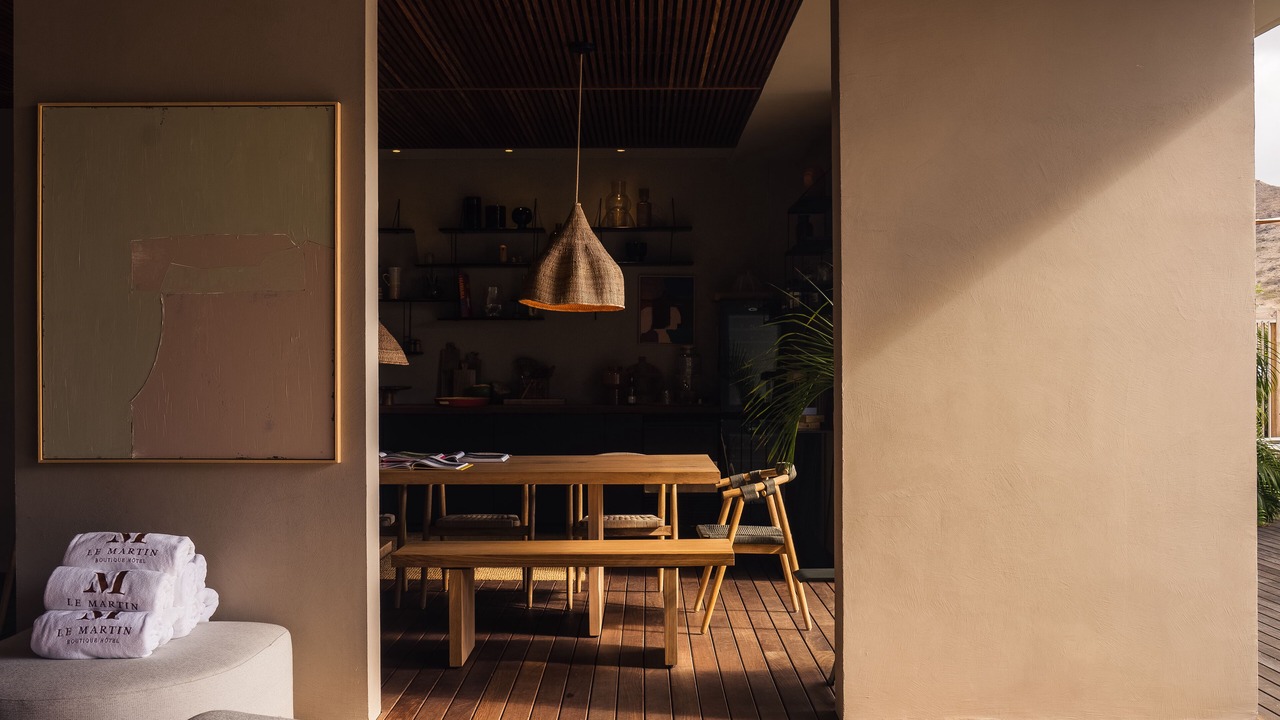 Photo of Others in Cul de Sac