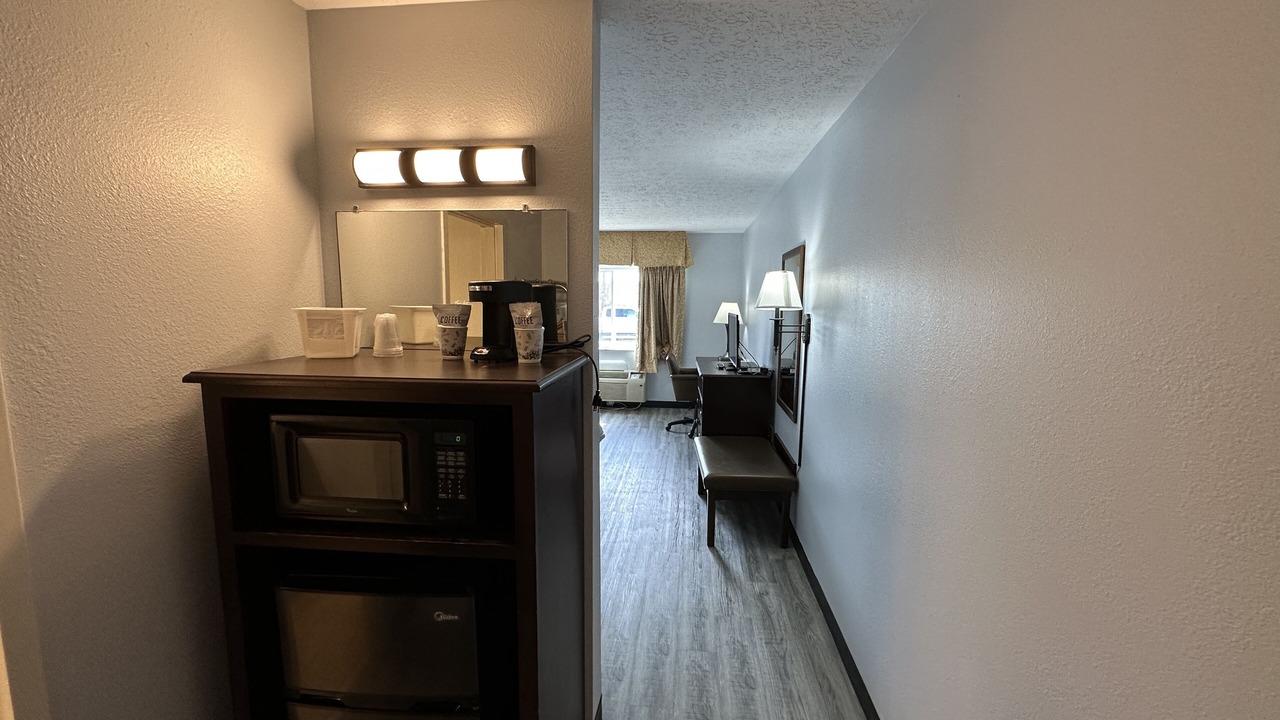 Photo of Bedroom in Scottsburg
