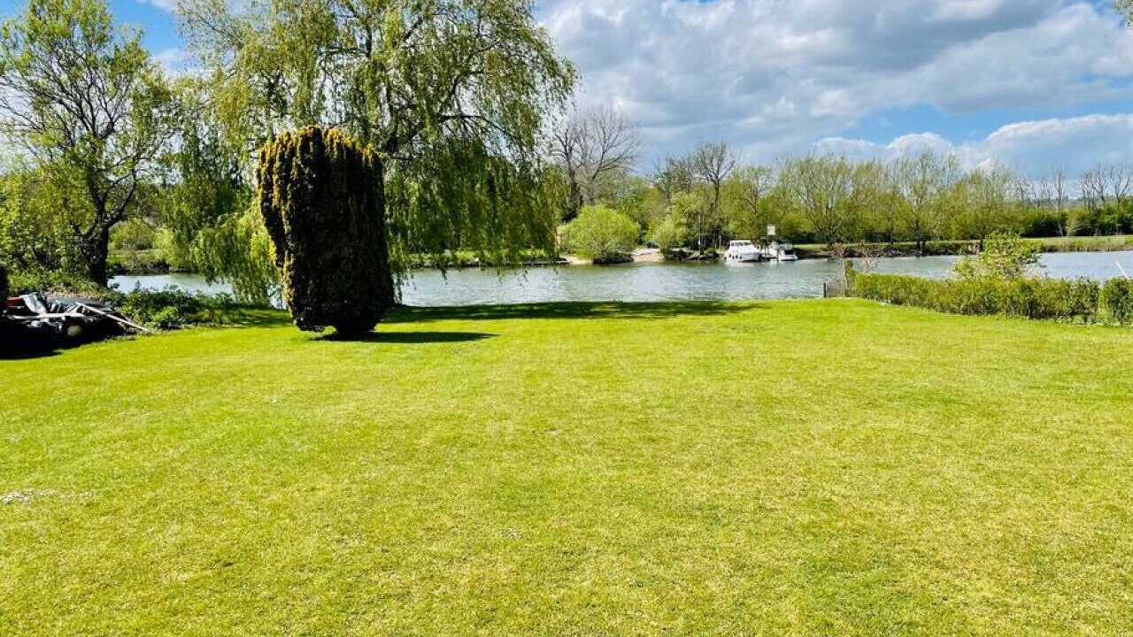 Photo of Others in Henley-on-Thames