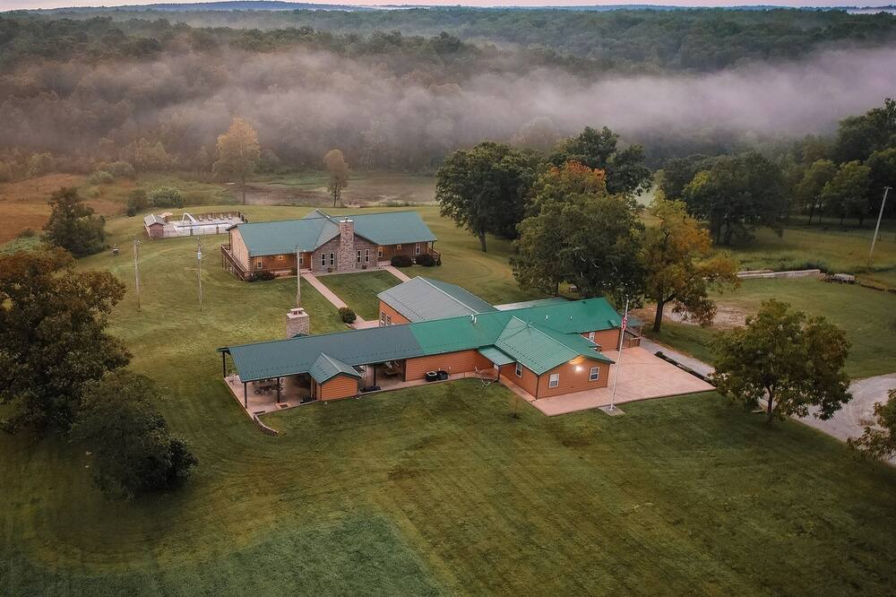 Photo of Outdoor in Falcon