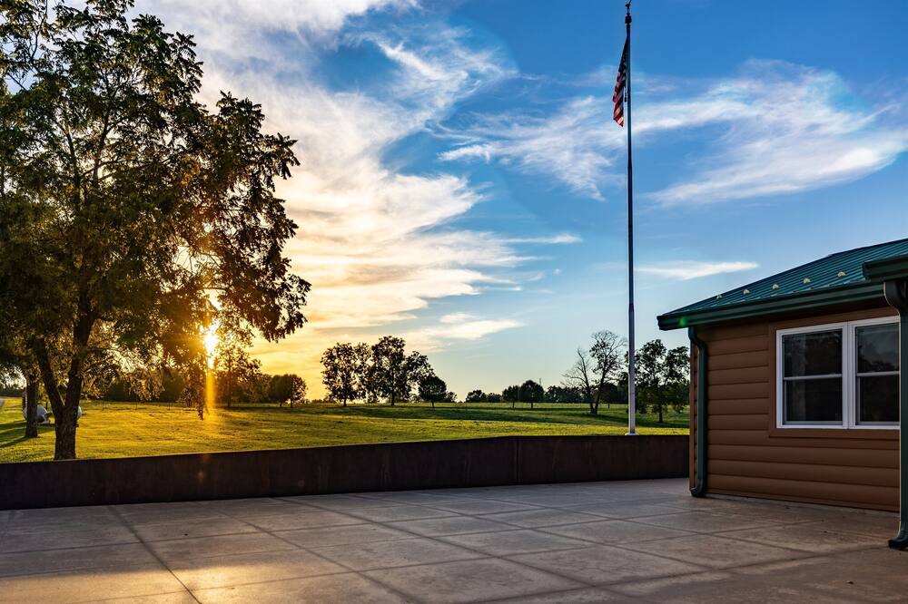 Photo of Outdoor in Falcon