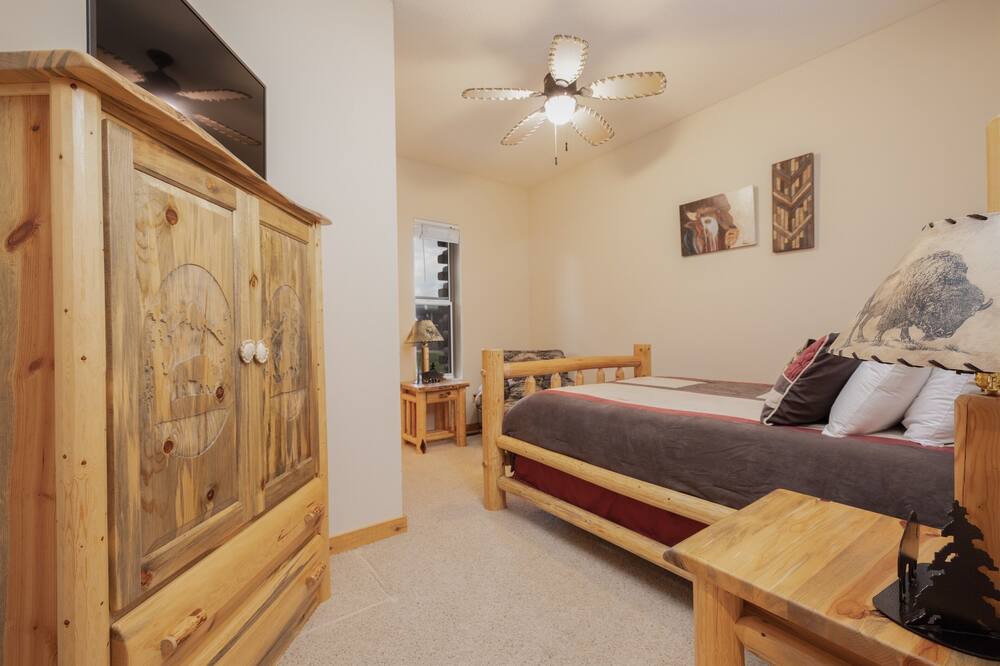 Photo of Bedroom in Falcon