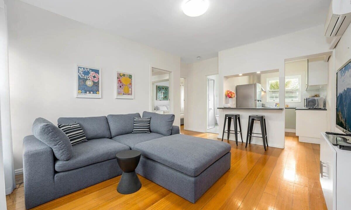 Photo of Others in Hawthorn