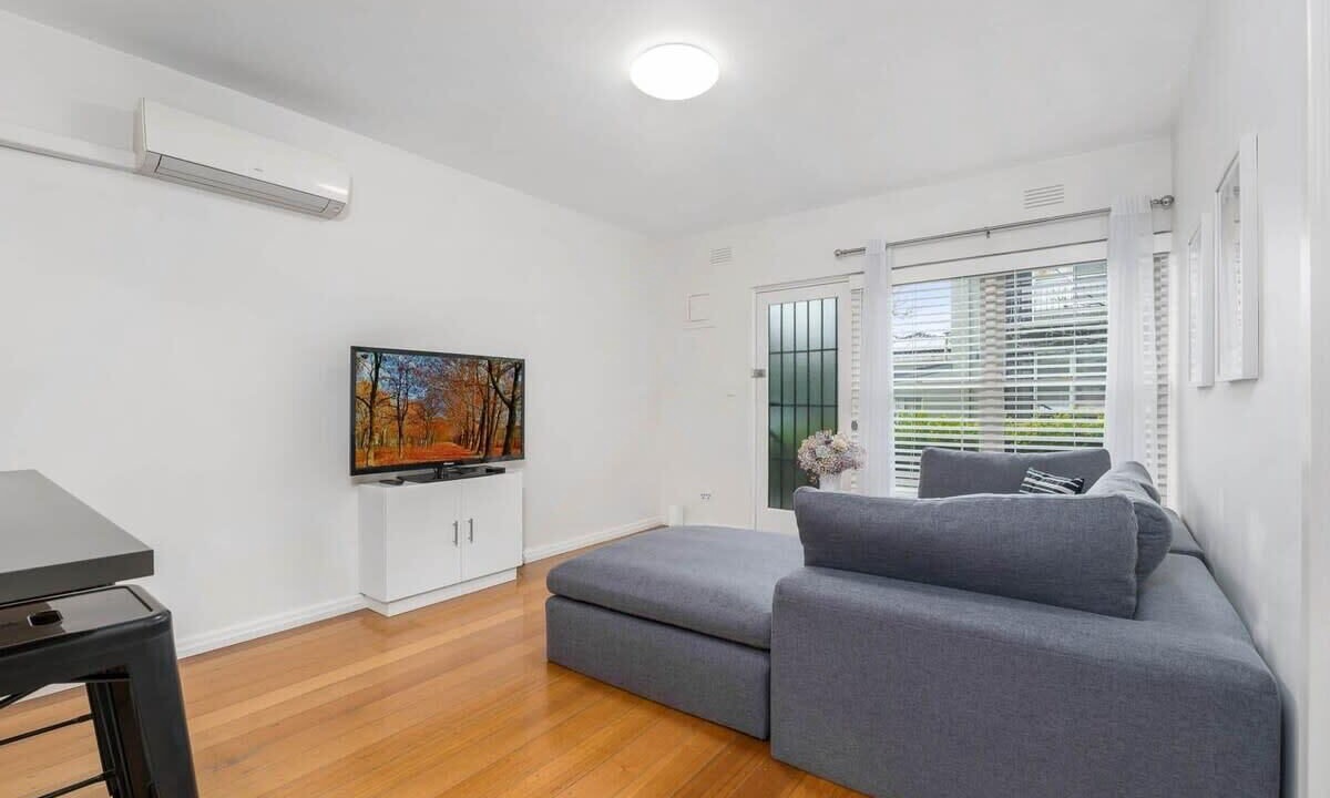 Photo of Others in Hawthorn