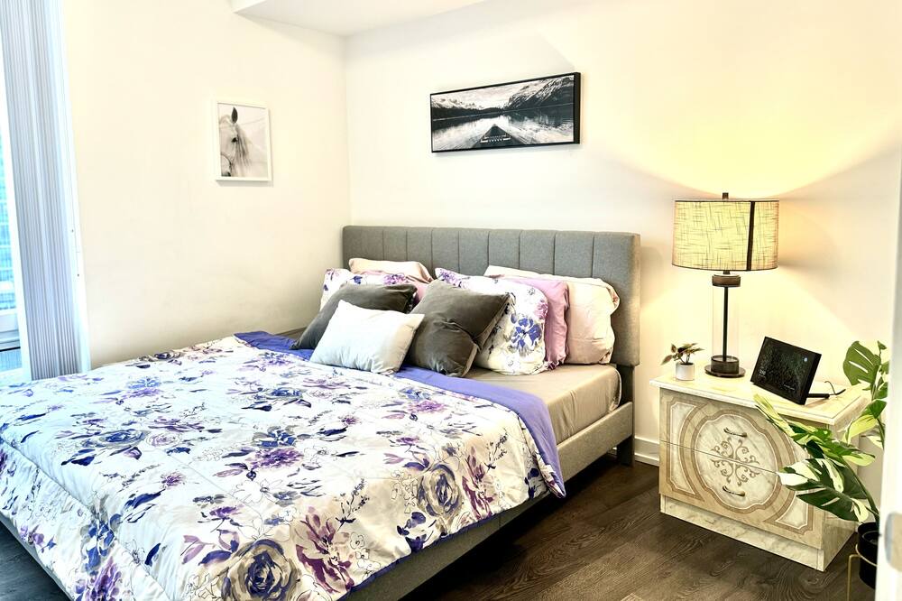 Photo of Bedroom in Central Waterfront