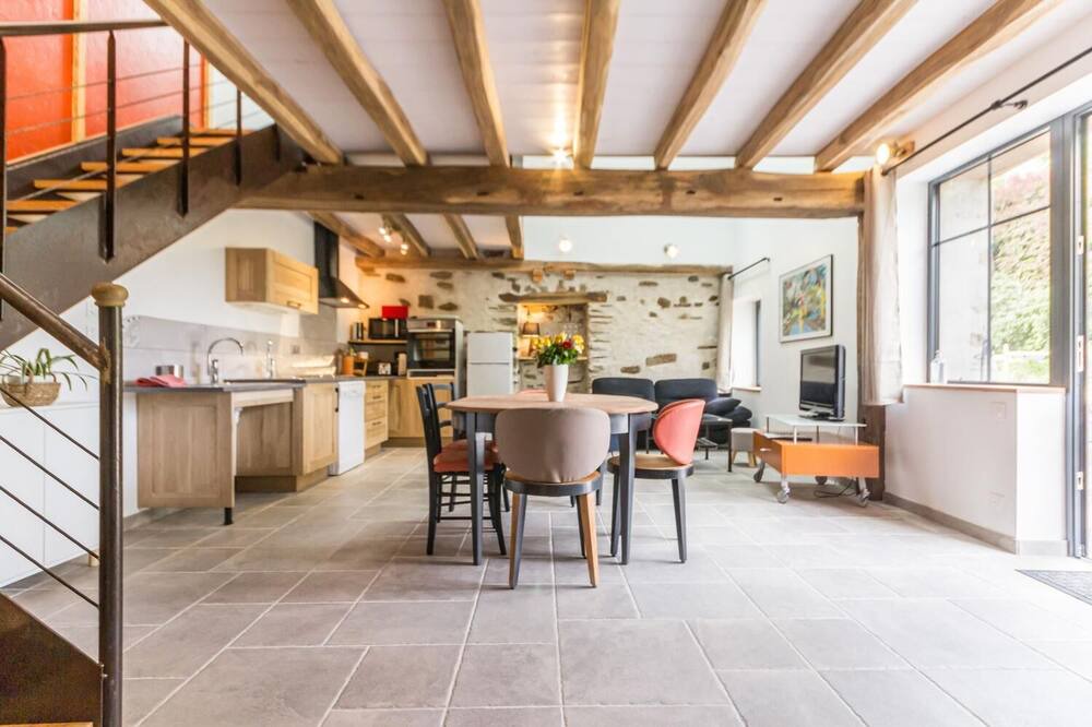 Photo of Kitchen in La Haie-Fouassiere