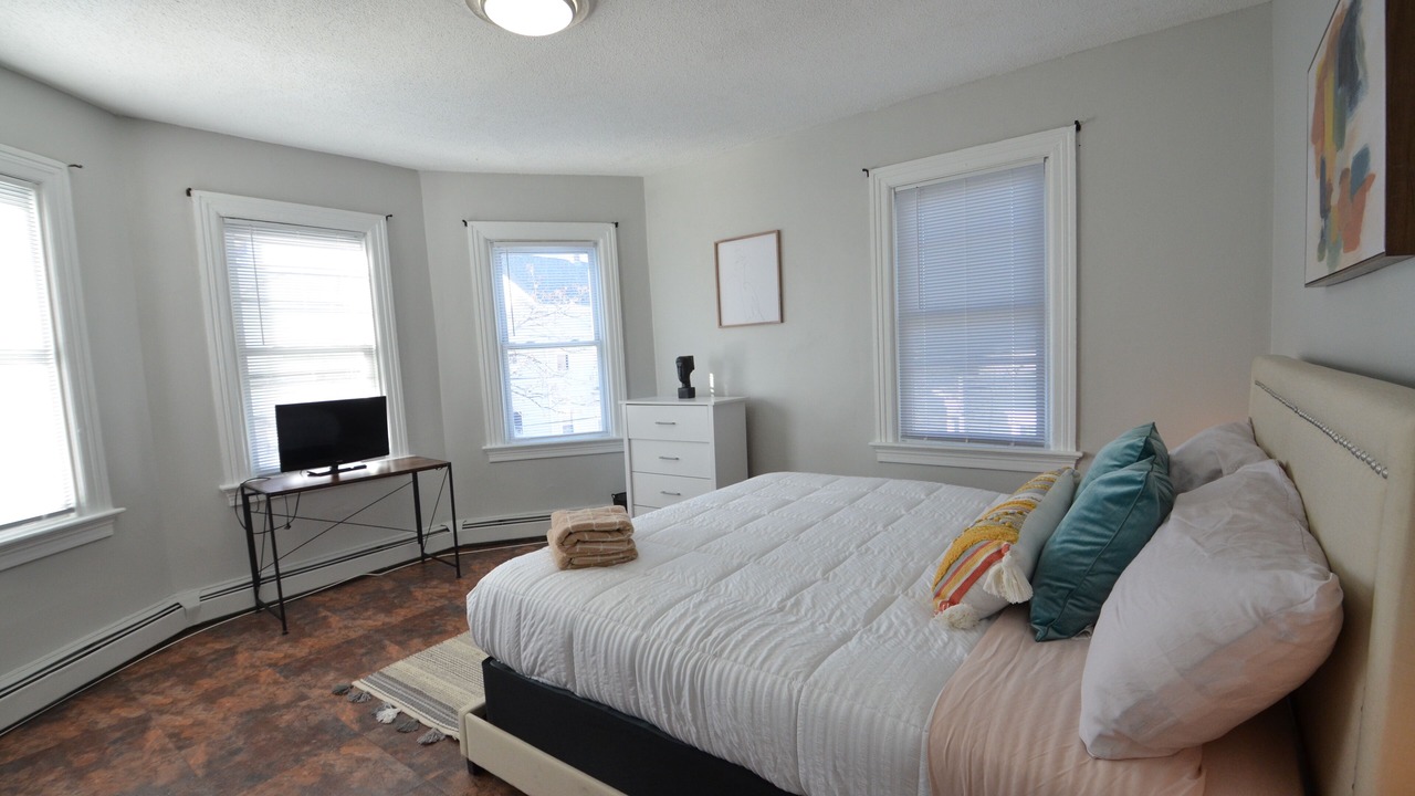 Photo of Others in Smith Hill