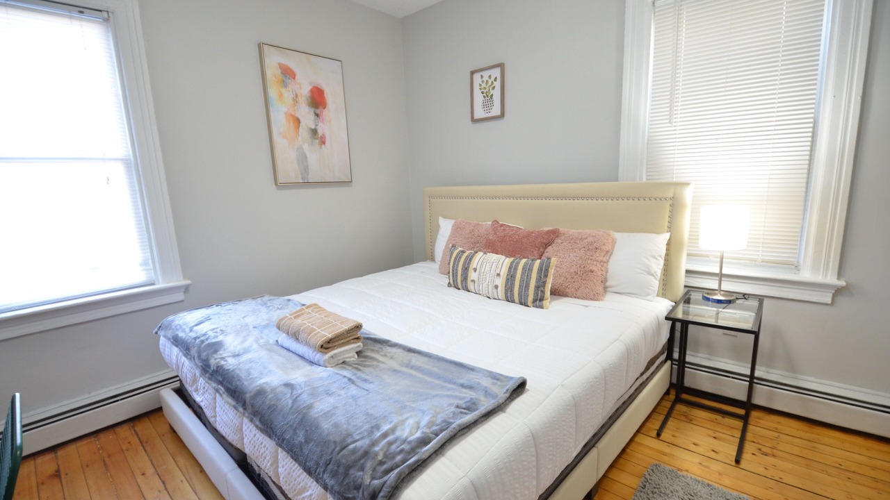 Photo of Others in Smith Hill