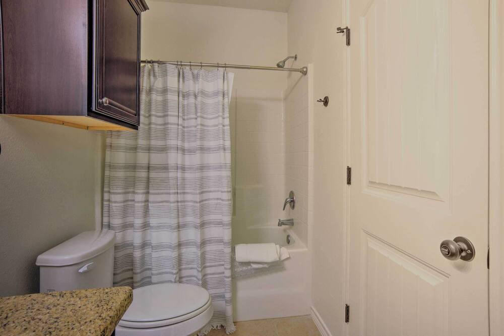 Photo of Bathroom in Wellborn