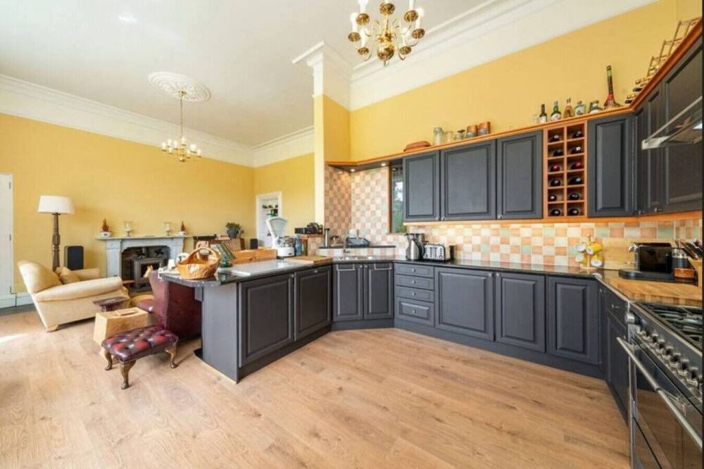 Photo of Others in Kirriemuir