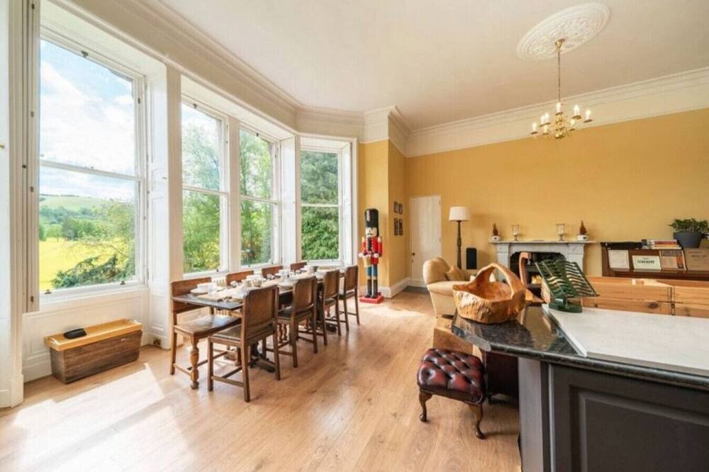 Photo of Others in Kirriemuir