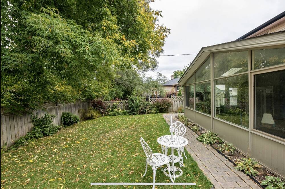 Photo of Outdoor in Pickering