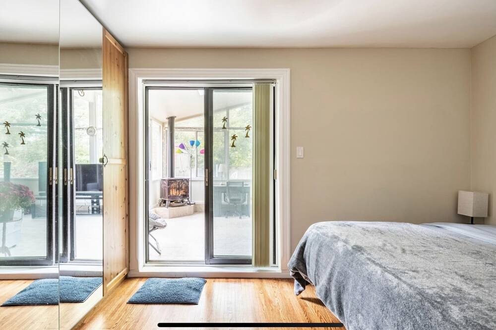 Photo of Bedroom in Pickering