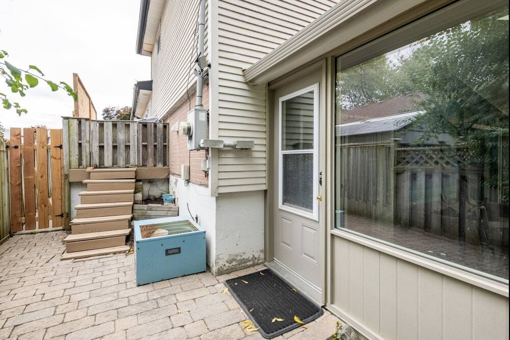 Photo of Patio Balcony in Pickering