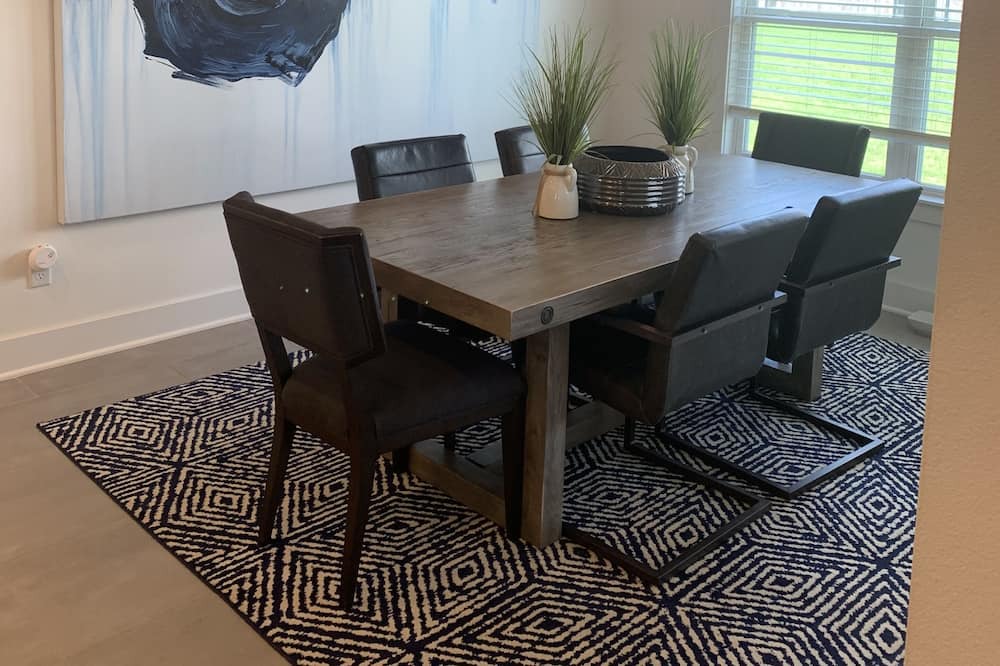 Photo of Kitchen in Cave Springs