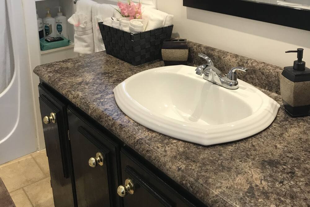 Photo of Bathroom in Dunsford