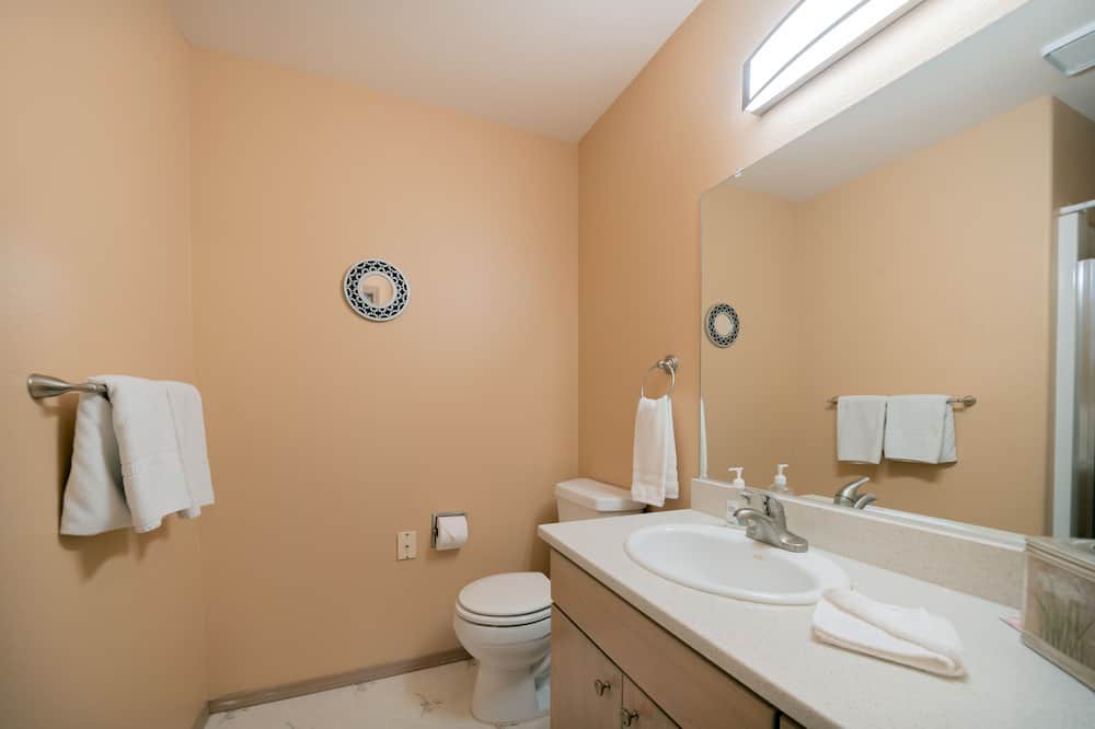 Photo of Bathroom in Evergreen