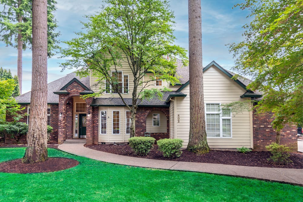 Photo of Others in Evergreen