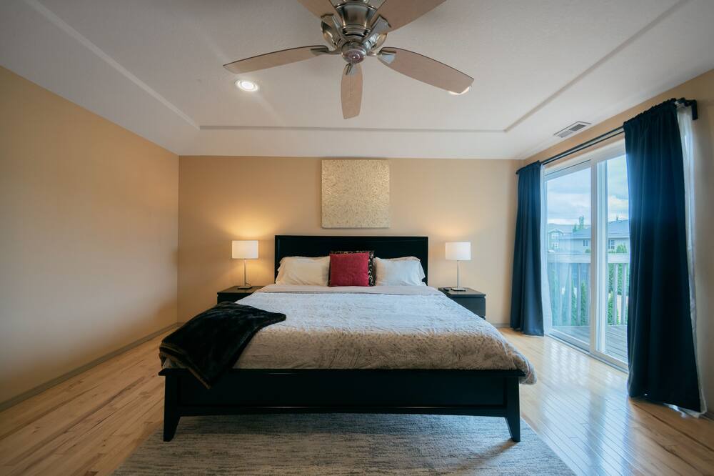 Photo of Bedroom in Evergreen