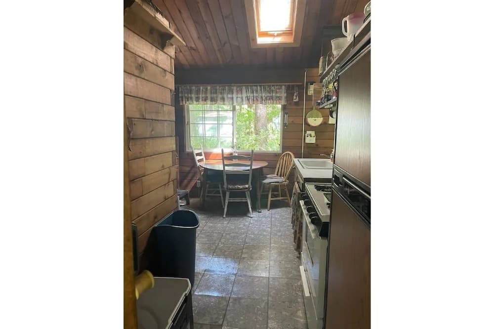 Photo of Bedroom in Marblemount