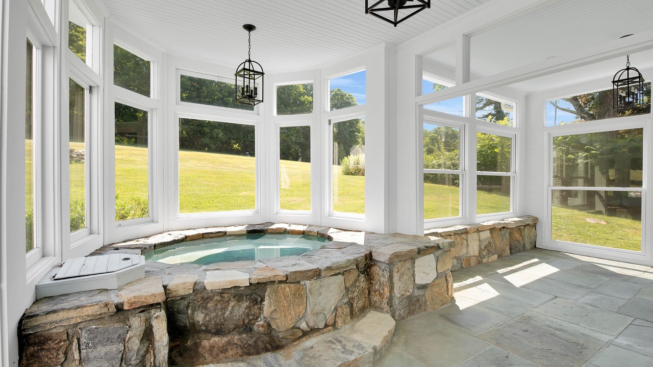 Photo of Outdoor in Marble Dale