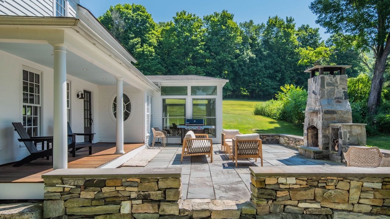 Photo of Patio Balcony in Marble Dale