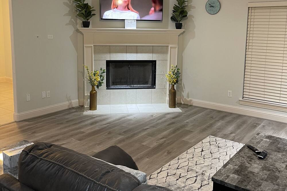 Photo of Bedroom in Royse City